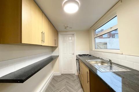 2 bedroom terraced bungalow to rent, Eastbourne Road, Darlington