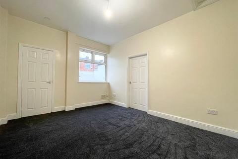 2 bedroom terraced bungalow to rent, Eastbourne Road, Darlington