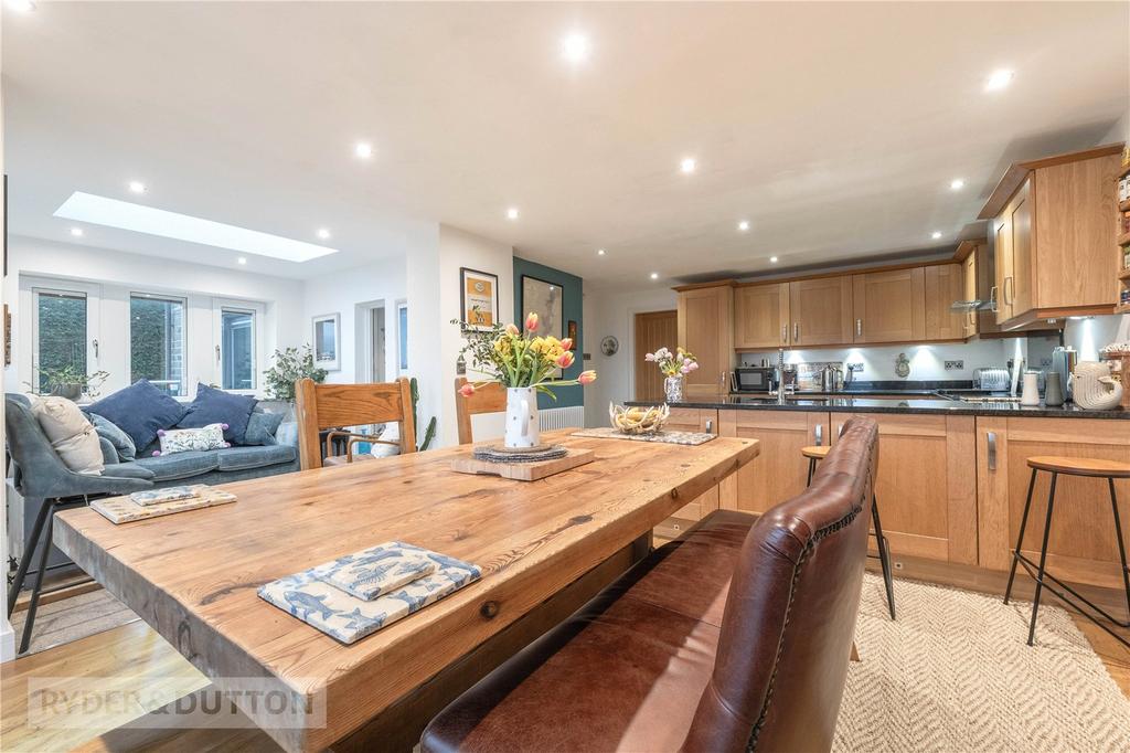 Kitchen/Family Room