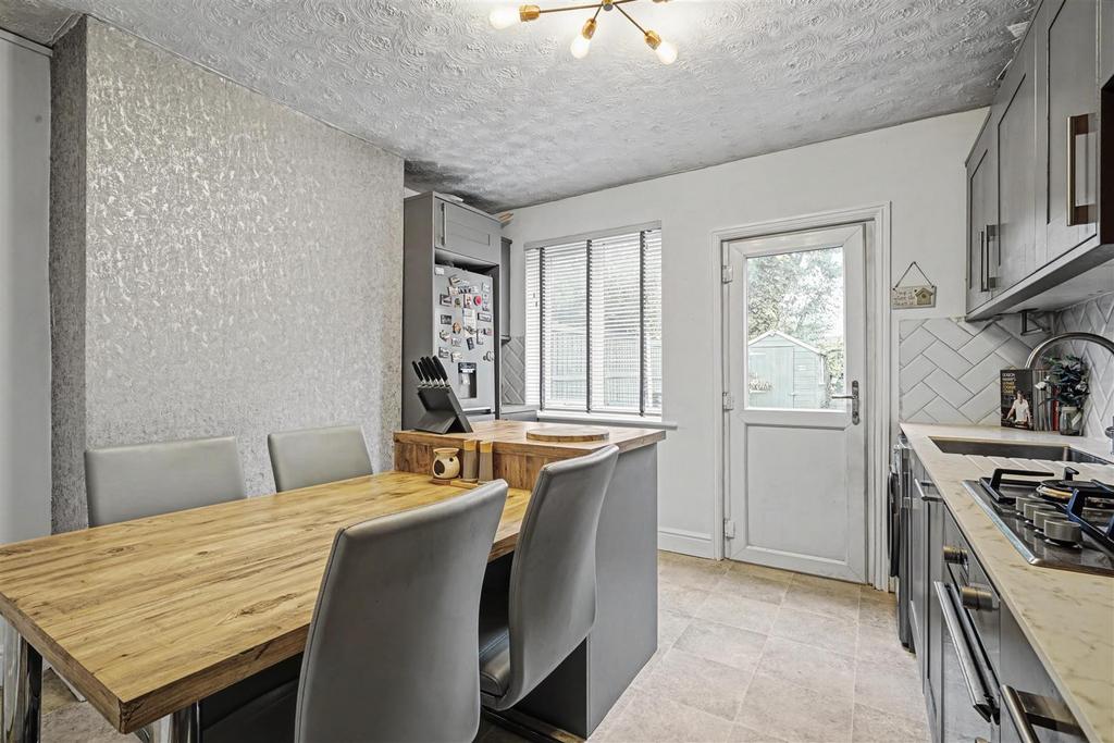 Dining Kitchen
