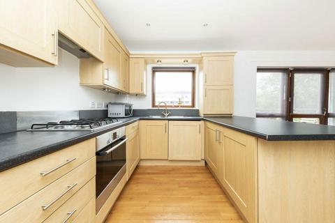 undefined, Brabazon Street, London E14