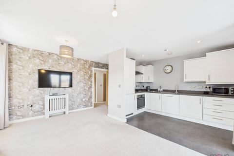 2 bedroom apartment to rent, Woodhouse Close, Worcester WR5