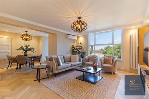 Boydell Court, St John's Wood NW8