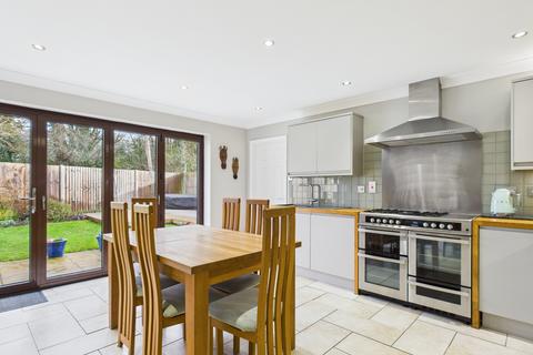 4 bedroom detached house for sale, The Mews, Bramley, RG26