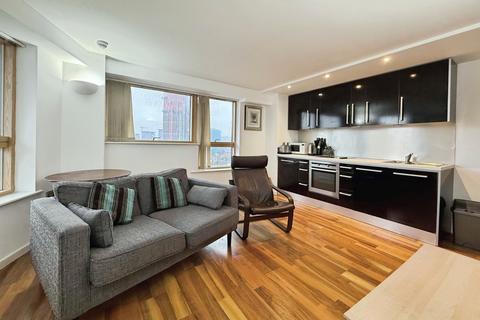 1 bedroom flat to rent, Riverside Way, Leeds, West Yorkshire, UK, LS1
