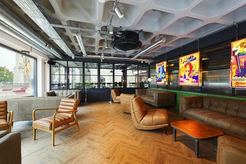 1 bedroom private hall to rent, 28 - 30 Saint Peter's Street