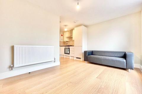 1 bedroom apartment to rent, 14 Cameron Road, Essex IG3