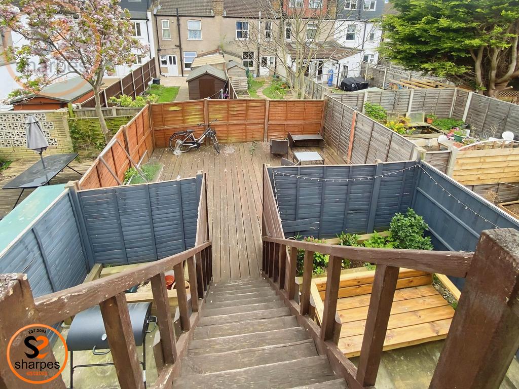 9e5ced57-garden.jpeg