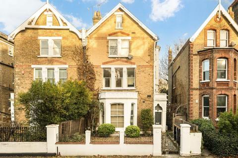 Studio for sale, North Side Wandsworth Common, London SW18