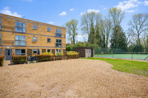 Astwick Manor, Hatfield AL10