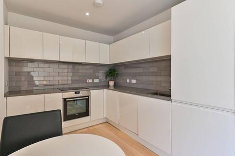Studio to rent, Corsair House, Royal Wharf, Silvertown, London, E16