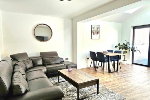 undefined, Woodhouse Close, Almondsbury, Bristol, Gloucestershire