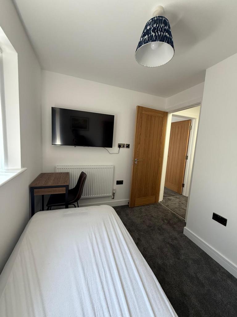 Room 2 .jpeg