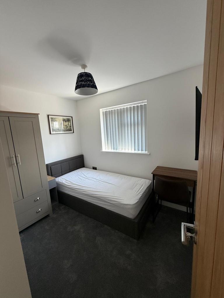 Room 4 .jpeg