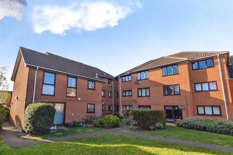 1 bedroom apartment to rent, 15 Park Road, Southampton SO15