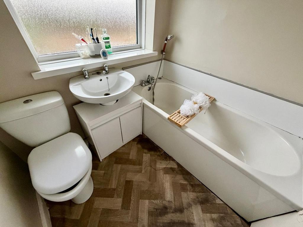 Bathroom/w.c.