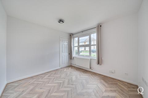 4 bedroom end of terrace house to rent, Coldharbour Lane, Kemsley, Sittingbourne, Kent, ME10