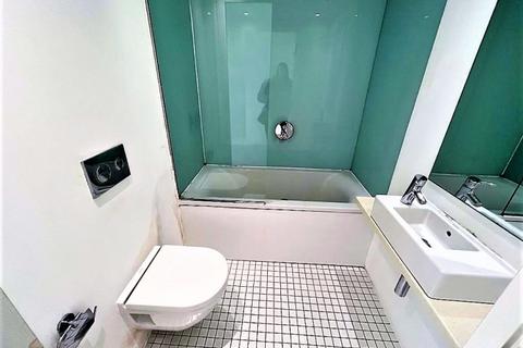 undefined, Abito, 85 Greengate, Salford M3