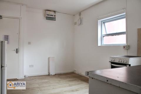 Studio to rent, Lincoln Street, Leicester LE2