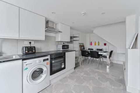 5 bedroom house to rent, Coburg Crescent, Tulse Hill, London, SW2