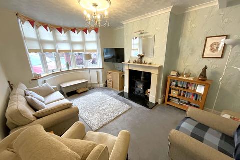 4 bedroom semi-detached house for sale, Beecher Road, Halesowen B63
