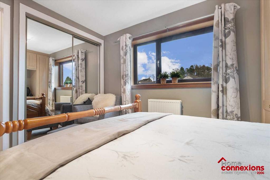 Bedroom One (3)
