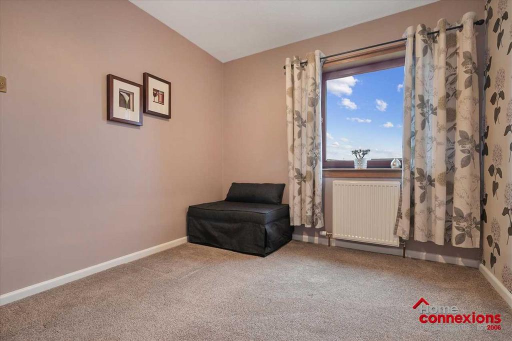Bedroom Two (3)