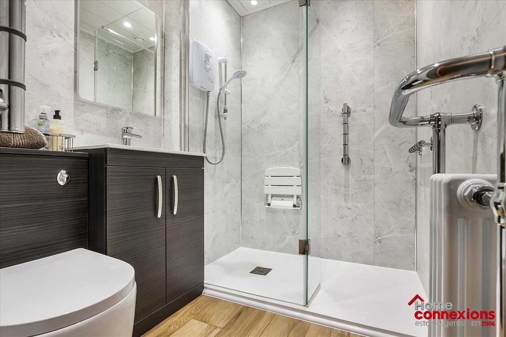 Shower Room (1)