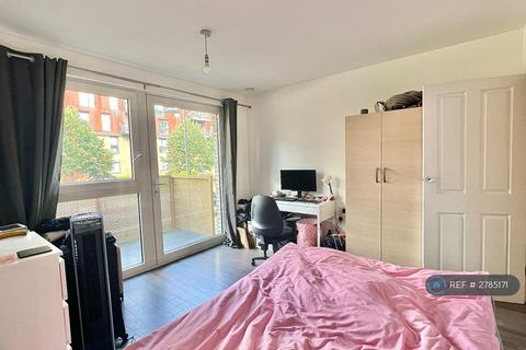 1 bedroom flat to rent, Copenhagen Court, London, SE8