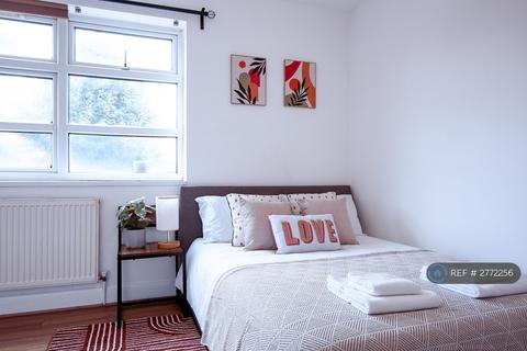 undefined, Barberry Court, London, E15