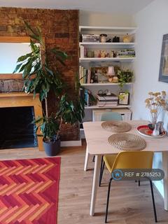 1 bedroom flat to rent, Kentish Town Road, London, NW1