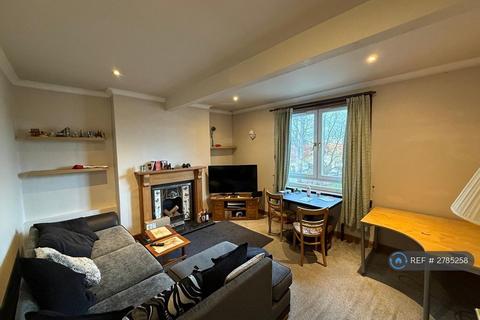 2 bedroom flat to rent, Hutchison Road, Edinburgh, EH14
