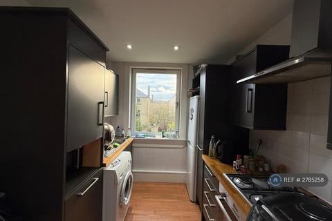 2 bedroom flat to rent, Hutchison Road, Edinburgh, EH14