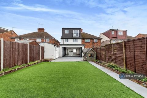 undefined, Hunters Hill, Ruislip, HA4