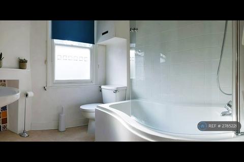 undefined, Georgette Place, London, SE10