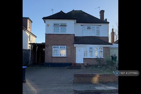 5 bedroom detached house to rent, Ebrington Road, Harrow, HA3