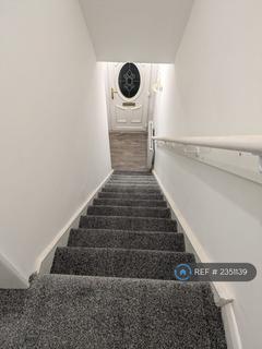 2 bedroom end of terrace house to rent, Church St, Huddersfield, HD1