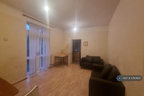 2 bedroom terraced house to rent, Chester St, Coventry, CV1
