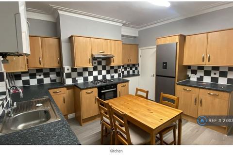 undefined, Methley Place, Leeds, LS7