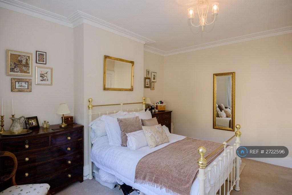 #1 Bedroom