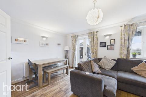 undefined, Thomas Mews, Soham