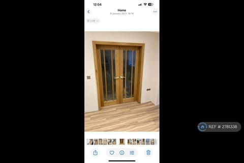 undefined, Searle Court, Somerton, TA11
