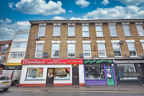 1 bedroom flat to rent, Highbridge Street, Waltham Abbey, EN9