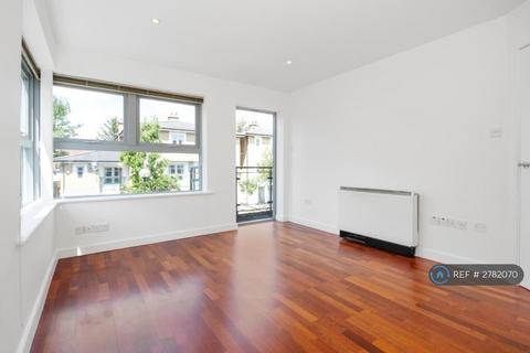 2 bedroom flat to rent, Whitham Court, London, SW17
