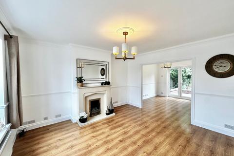 3 bedroom semi-detached house to rent, Delius Close, Elstree, WD6