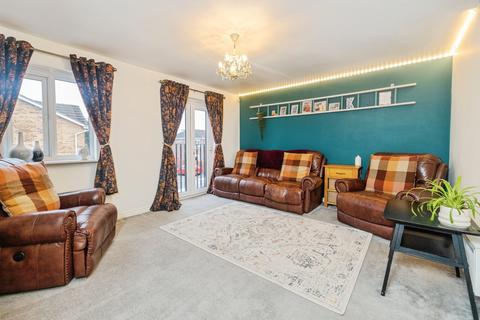 3 bedroom semi-detached house for sale, Richmond Drive, Lincoln LN6