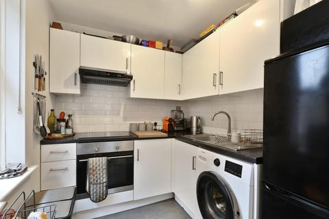 undefined, Paxton Road, London