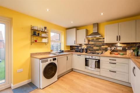 3 bedroom house for sale, Derwent Road, Pickering