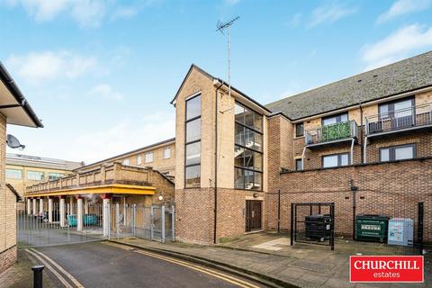 Peppermint Place, Leytonstone