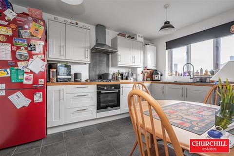 1 bedroom flat for sale, Peppermint Place, Leytonstone